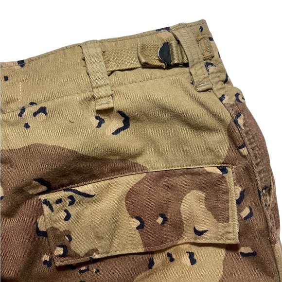 Re/Done Desert Army Camo Print Upcycle Cargo Pant NWT size Small - Picture 10 of 16